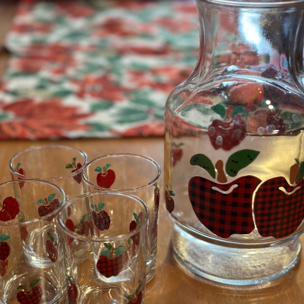 COPY - Apple decanter